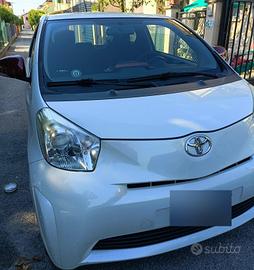 Toyota IQ