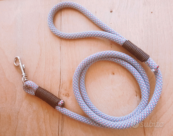 Guinzaglio per cane con corda d'arrampicata ricicl