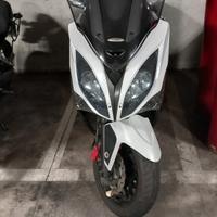 kymco Xciting 300i 