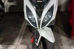 kymco Xciting 300i 