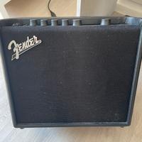 Amplificatore FENDER Mustang LT25