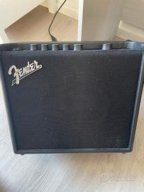 Amplificatore FENDER Mustang LT25