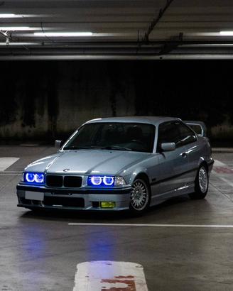 BMW 320i E36 coupè