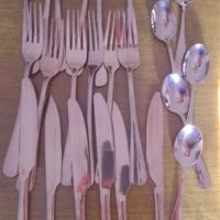 set da 24 posate color bronzo 