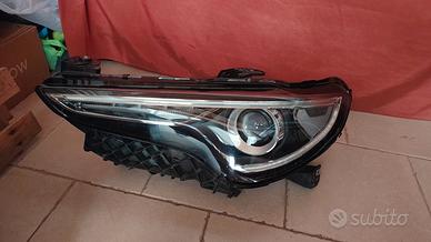faro sinistro alfa romeo stelvio
