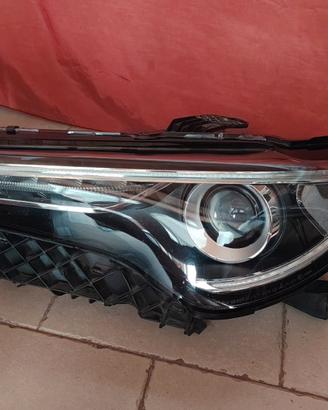 faro sinistro alfa romeo stelvio