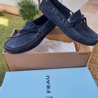 Scarpe mocassini marca Frau, 41, blu scamosciati.