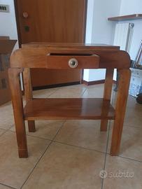 Scrittoio in legno massello stile tradizionale