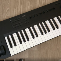 Native instrument Komplete Kontrol A61