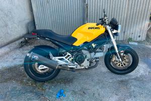 Monster 900 ie Anno 2001.