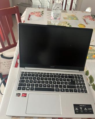 Pc Acer aspire lite 15 +stampante canon tr4755i