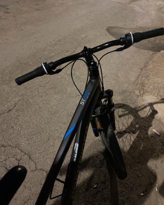 Bici rock Rider ST 100