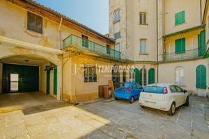 LOCALE COMMERCIALE, EX ALBERGO DI 1536MQ