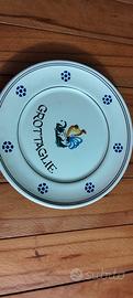 piatto collezionismo in ceramica