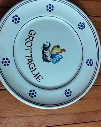piatto collezionismo in ceramica