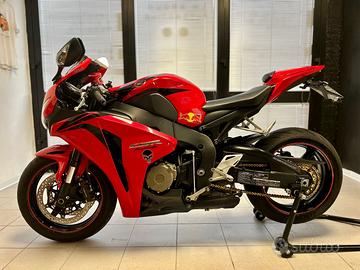 HONDA CBR 1000 RR FIREBLADE