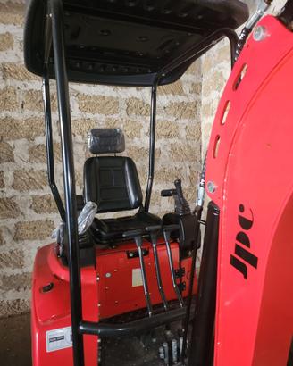 Escavatore 18 ht