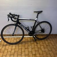 Bici da corsa focus