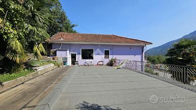 PORZIONE DI BIFAMILIARE A PINASCA