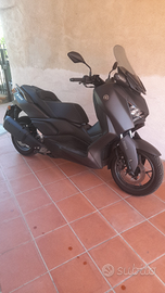 Yamaha xmax