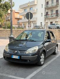 Renault Scénic2º