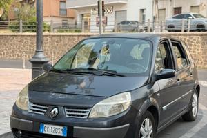 Renault Scénic2º