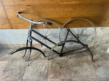 Bianchi Cortina ( telaio , cerchi e parafanghi)