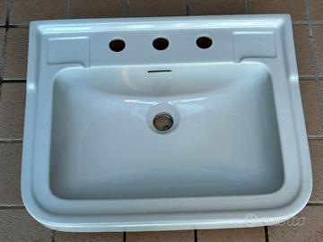 Lavandino in ceramica da appoggio ottime condizion
