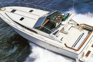 Sea Ray 390