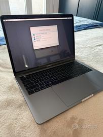 Macbook Pro 2017 1TB i7 3,5 Ghz Dual Core 16GB RAM