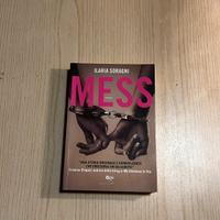 Mess - libro