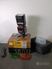 Nikon Sb700