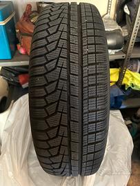 Gomme invernali con cerchioni Audi Q3