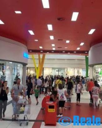 Immobile di 200 m² con 3 locali a Mesero