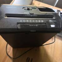 Distruggidocumenti Amazon Basics