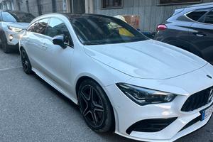 Mercedes-Benz CLA 35 AMG