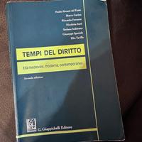 Libro universitario di storia del diritto