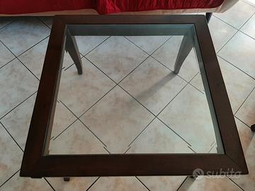 Tavolino da salotto in legno e vetro