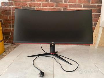 schermo AOC CU34G2X/BK piu sedia da gamer