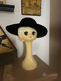 Twiggy mannequin head  modernariato design pop