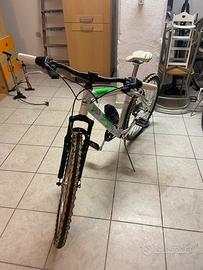 Bicicletta MTB