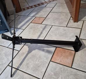 Porta TV da soffitto inclinabile, altezza regol.