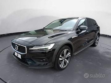 VOLVO V60 Cross Country 2.0 d4 Pro awd