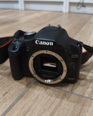 Canon EOS 500D + EOS 500N + obiettivo 18-55mm etc
