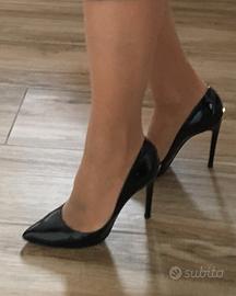 Décolleté Ballin in vernice nero tacco a spillo