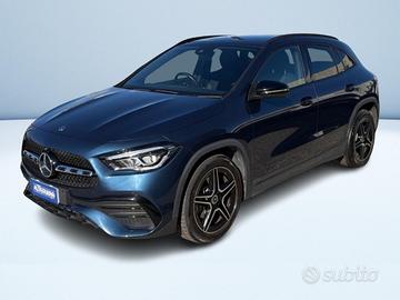 Mercedes GLA 200 d Premium 4matic auto
