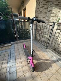 Monopattino elettrico donna