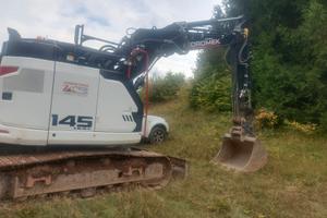 ESCAVATORE HIDROMEK 145