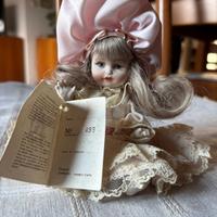 bambolina in ceramica Saba