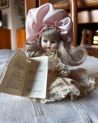 bambolina in ceramica Saba